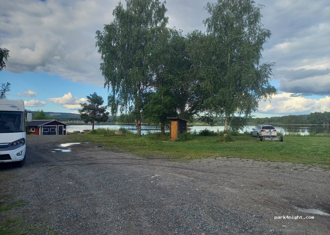(790 23)  - 18 Kyrkbysvägen — foto 2