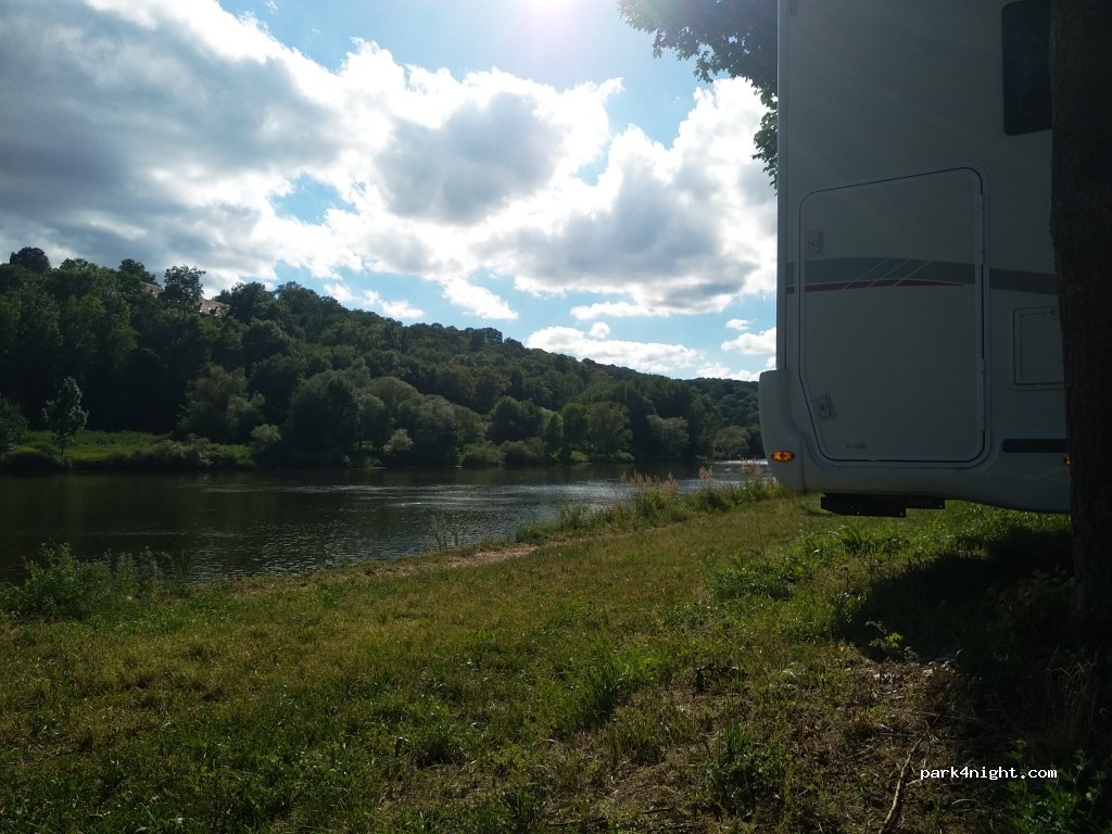 (97855) Triefenstein - — foto