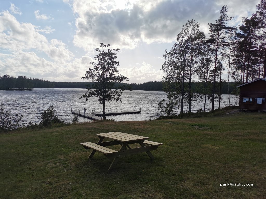 (570 61)  - Råås — foto