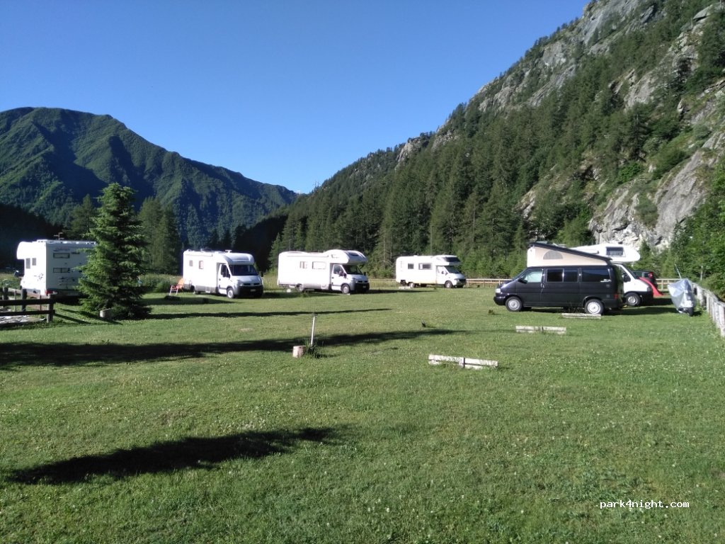 Area Sosta Camper Aquila Bianca — foto 2