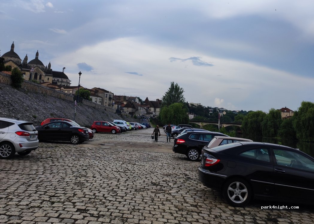 (24000) Périgueux - 31 Rue de l'Ancienne Préfecture — foto 3