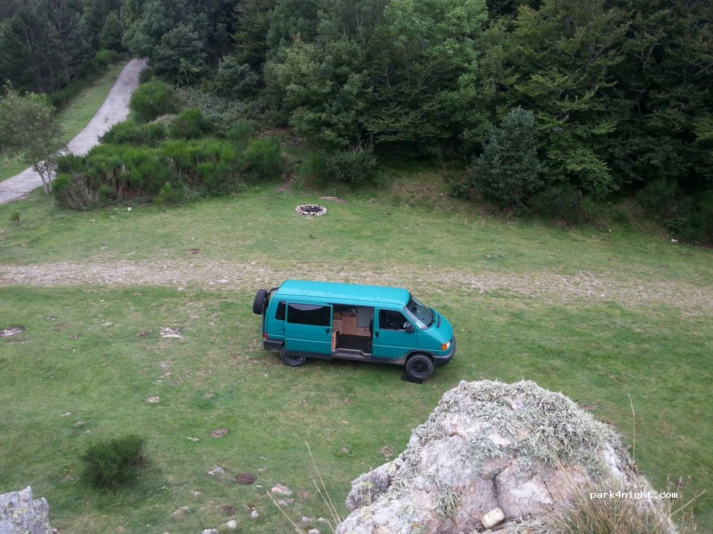 () Maçanet de Cabrenys - Unnamed Road — foto 2