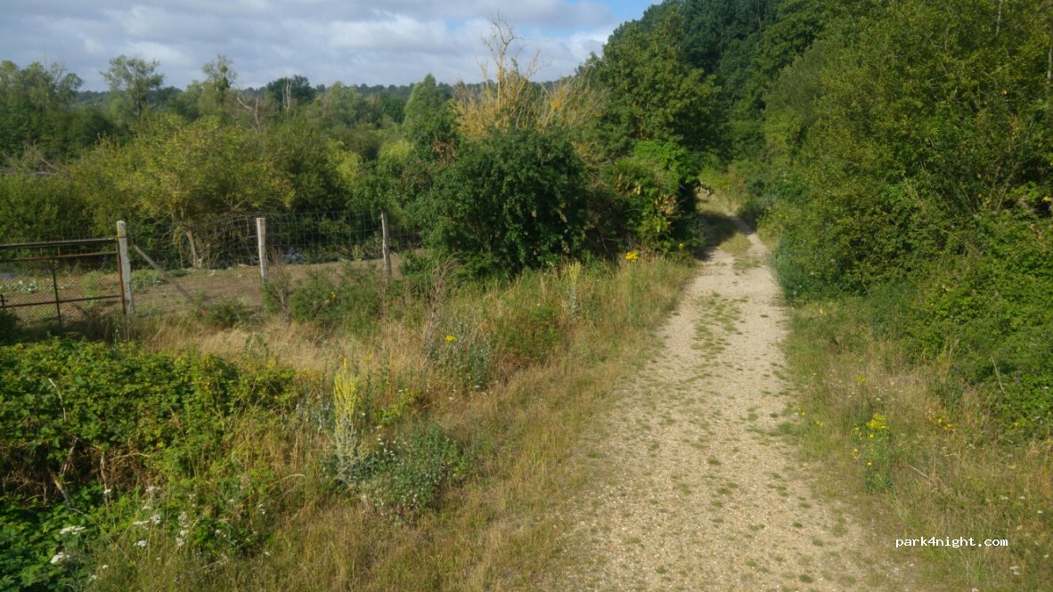 (27640) Breuilpont - Chemin des Fonceaux — foto 2