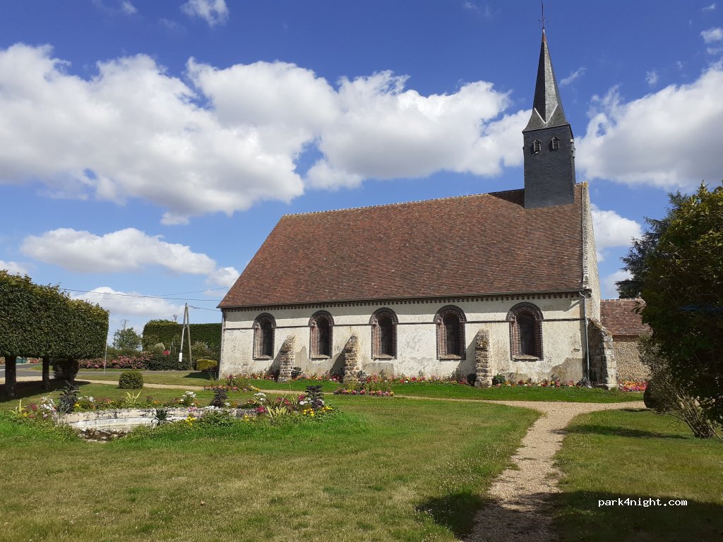 (61190) Moussonvilliers - 1 Le Bourg — foto