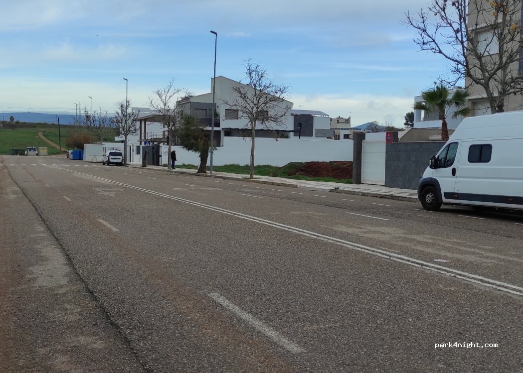 (23740) Andújar - 11 Avenida Blás Infante — foto 2