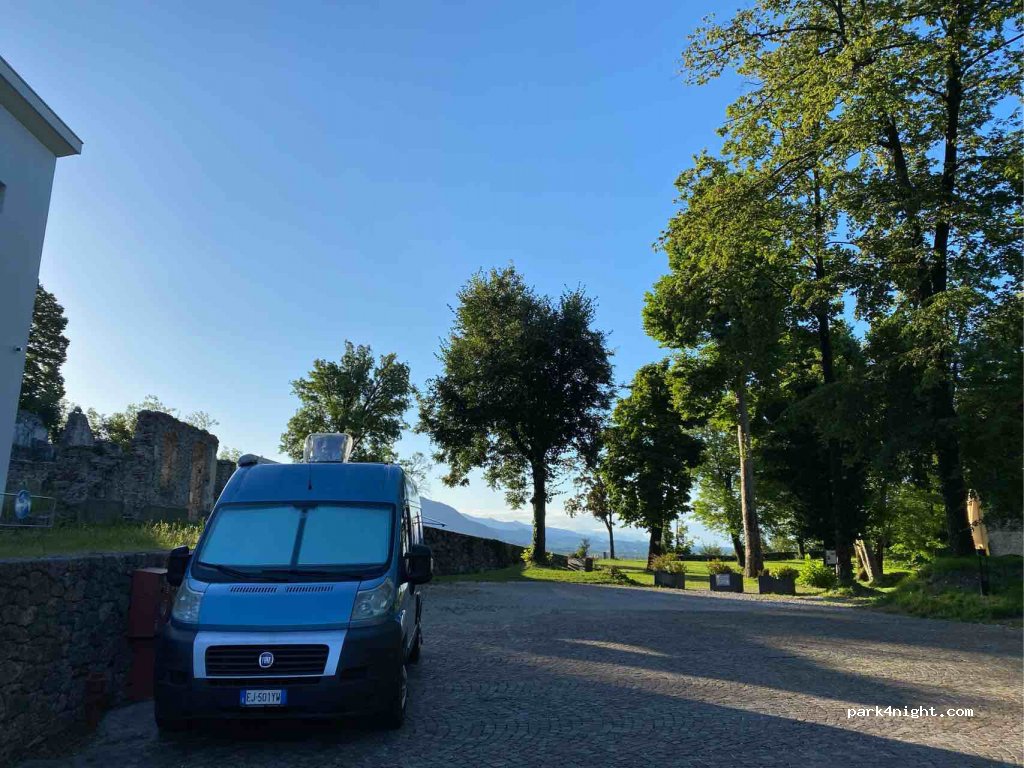 (33010) Osoppo - Via Divisione Julia — foto
