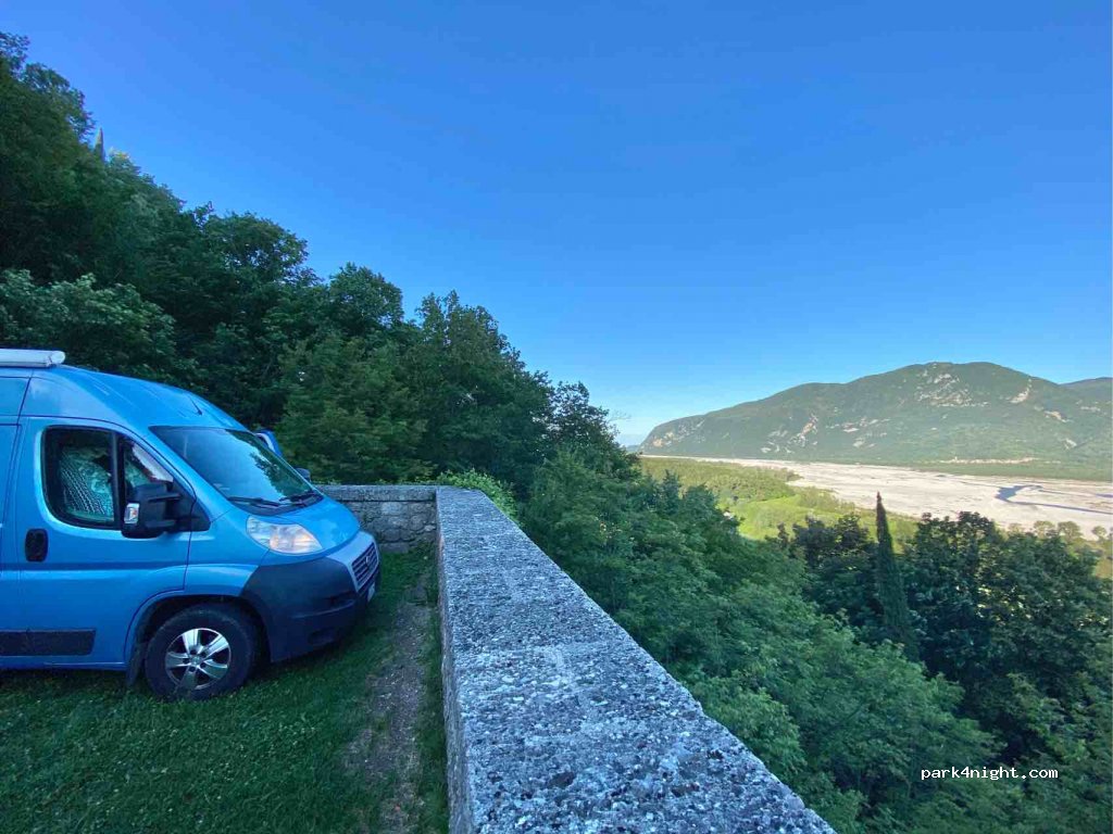 (33010) Osoppo - Via Divisione Julia — foto