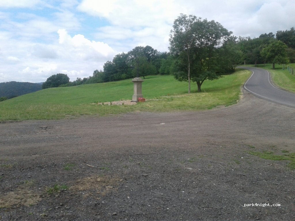 (411 45) Lovečkovice - 26014 — foto