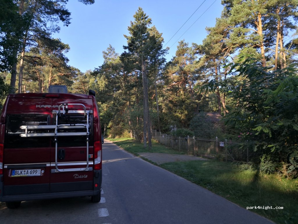 (72-346) Pobierowo - 34 Ciechanowska — foto