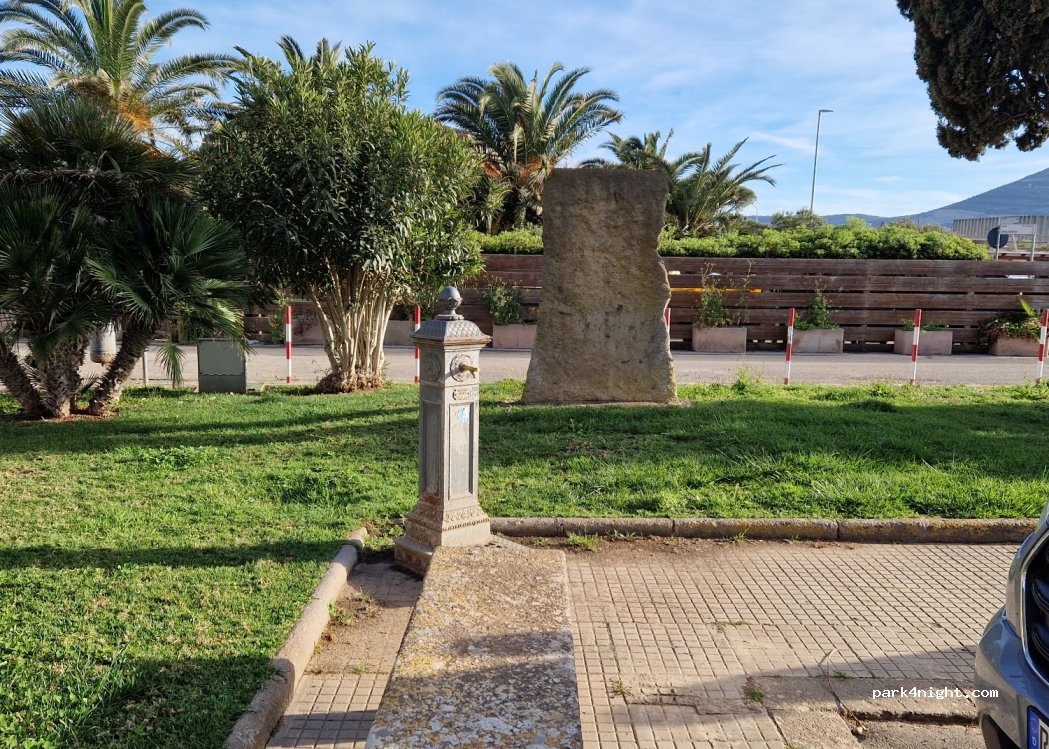 (07041) Santa Maria La Palma - 9 Piazza Olbia — foto 2