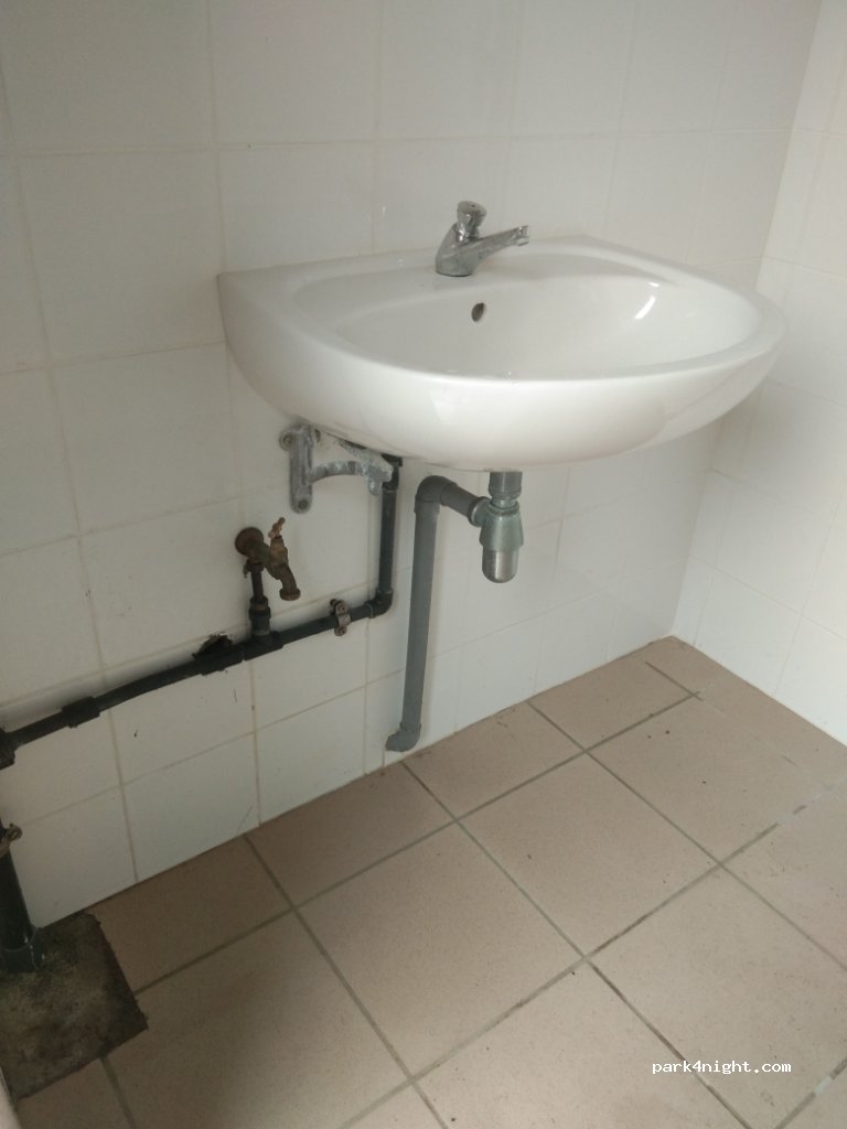 (29710) Landudec - 1 Rue du Sacré Cœur — foto 3