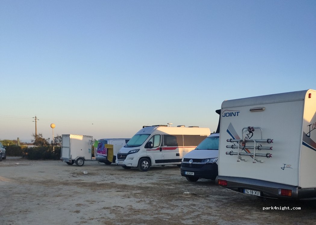 Parque de Campismo da Ilha do Pessegueiro — foto 2