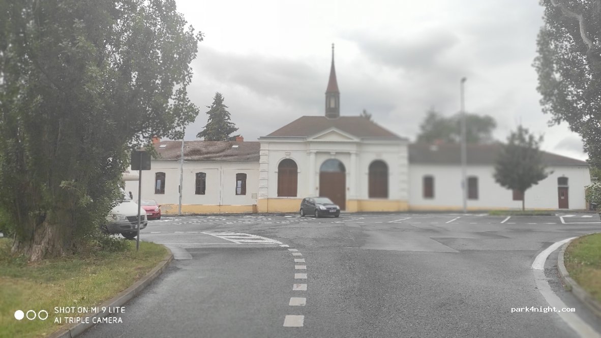 (415 01) Teplice - Hřbitovní — foto 2