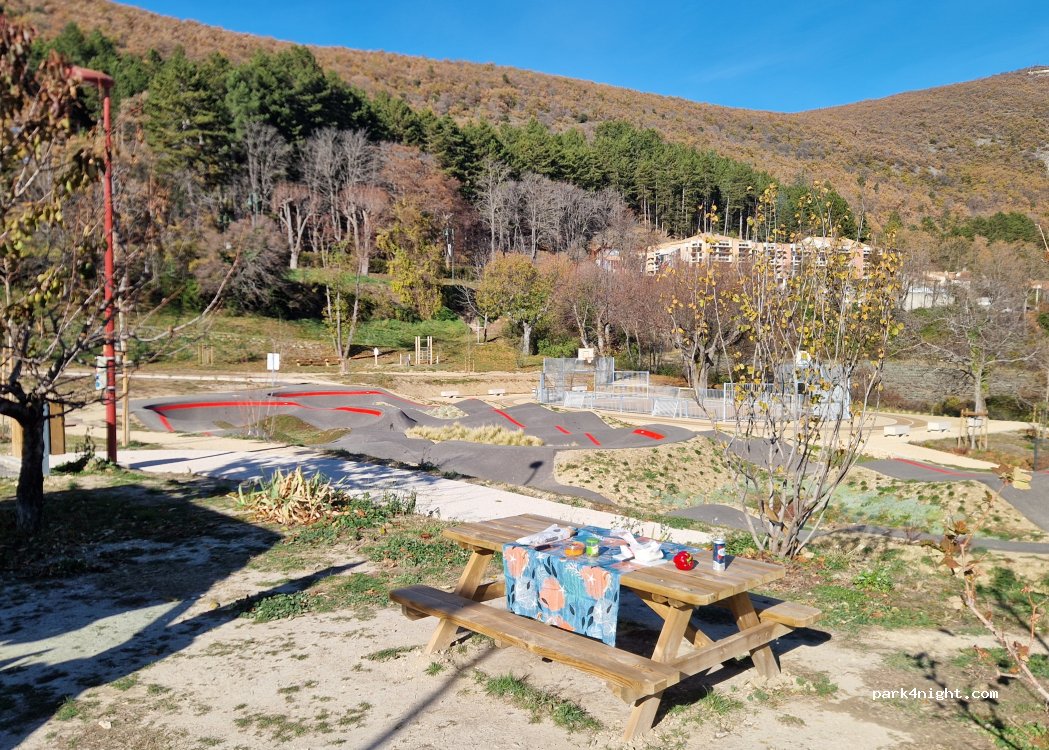 (04150) Banon - 50 Route de Forcalquier — foto 5
