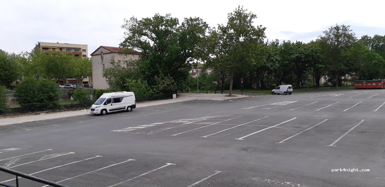 (81100) Castres - — foto