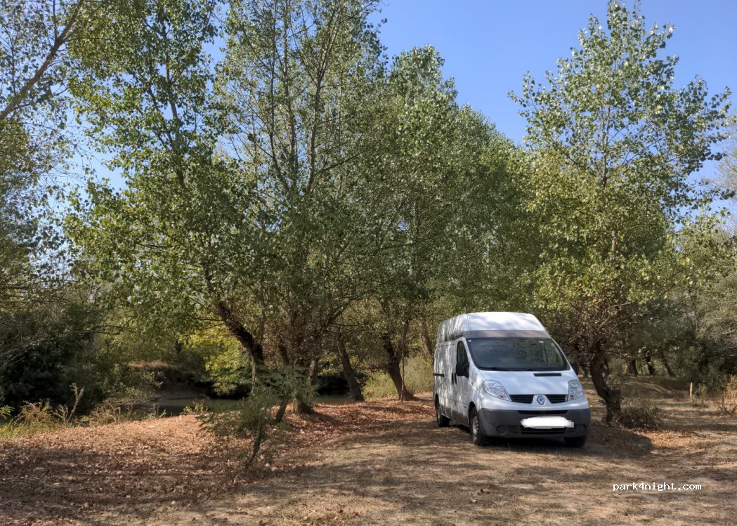 () Tăut - Unnamed Road — foto 3