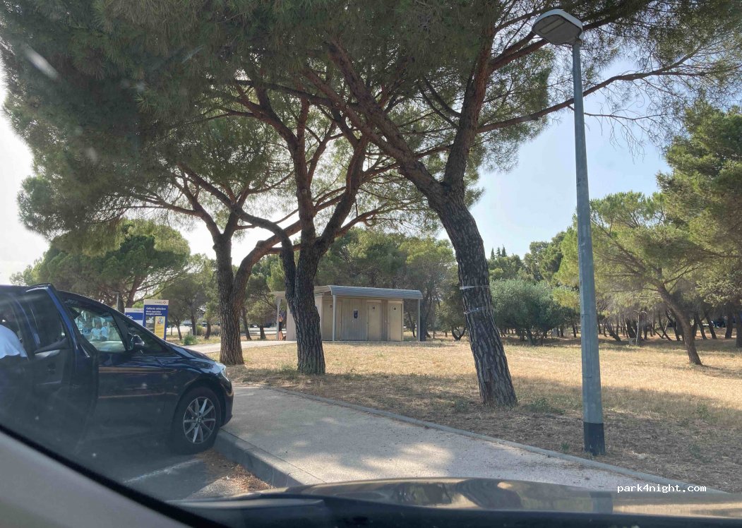 (34140) Mèze - La Languedocienne — foto