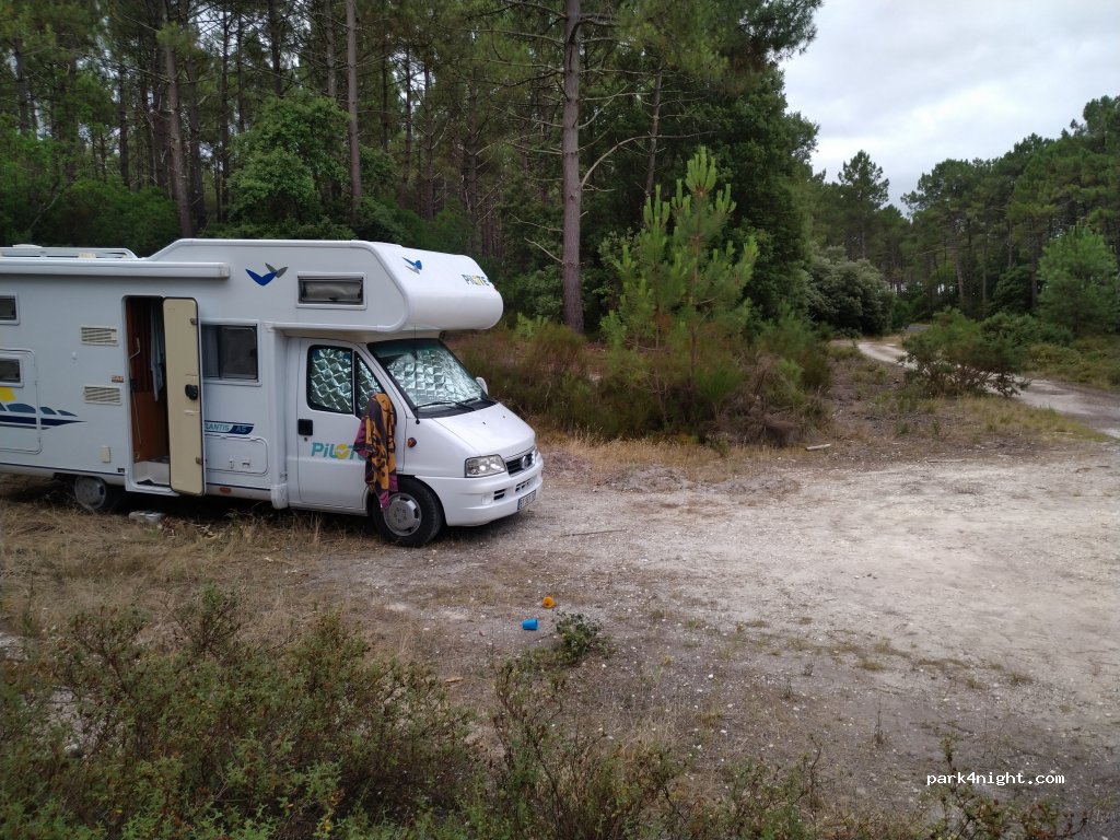 (33680) Lacanau - D6E1 — foto