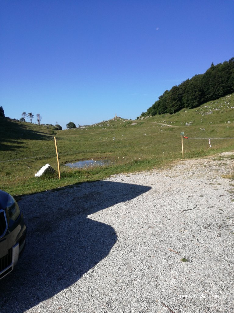 (36030) Caltrano - Unnamed Road — foto