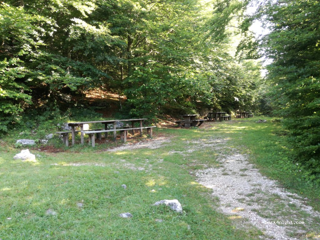 (36030) Caltrano - Unnamed Road — foto 2