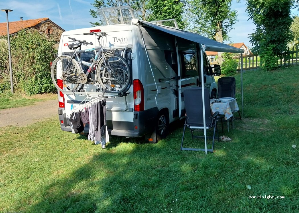 (43300) Pinols - Le Bourg — foto