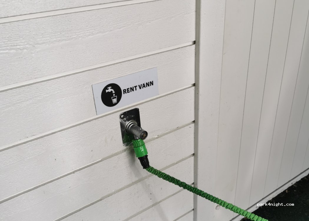 Åna-Sira bobilparkering — foto 2