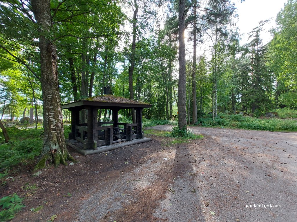 (36270)  - 520 Sahalahdentie — foto
