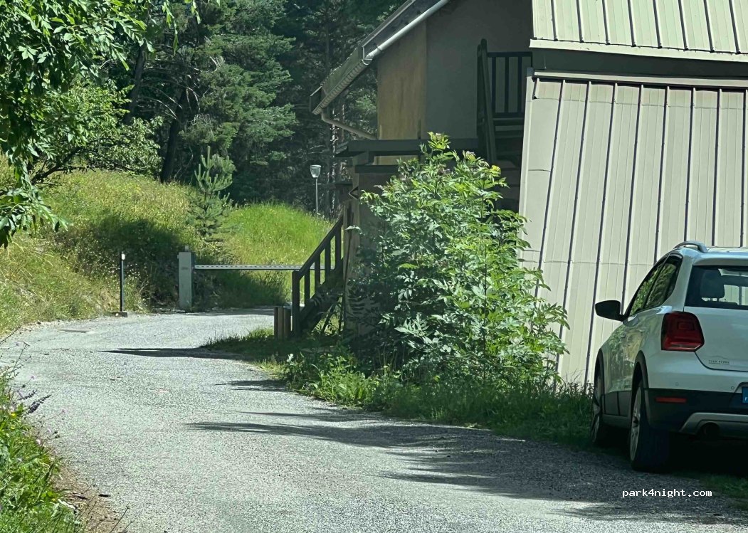 (05100) Briançon - Route du Poët Ollagnier — foto 4