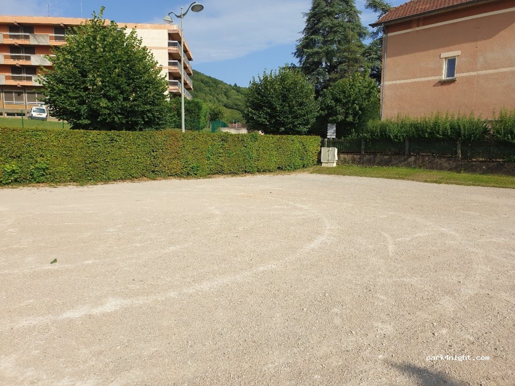 (01270) Coligny - Allée des Charmilles — foto