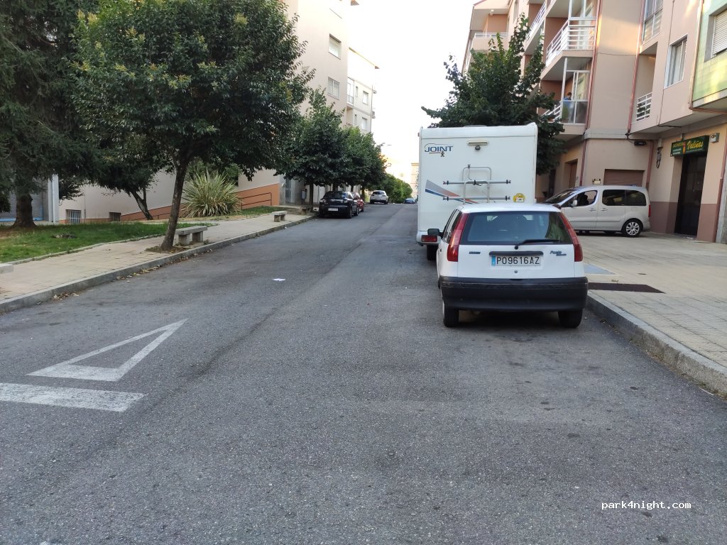 (32002) Ourense - 4 Rúa Irmáns Xesta — foto