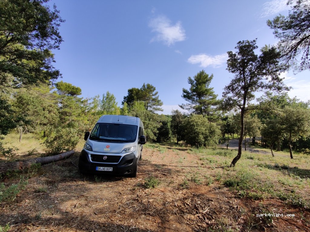 (84120) Beaumont-de-Pertuis - Route de Manosque — foto 2