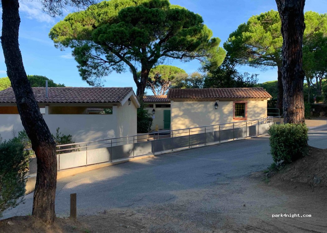 Camping Yelloh! Village Les Tournels — foto 2