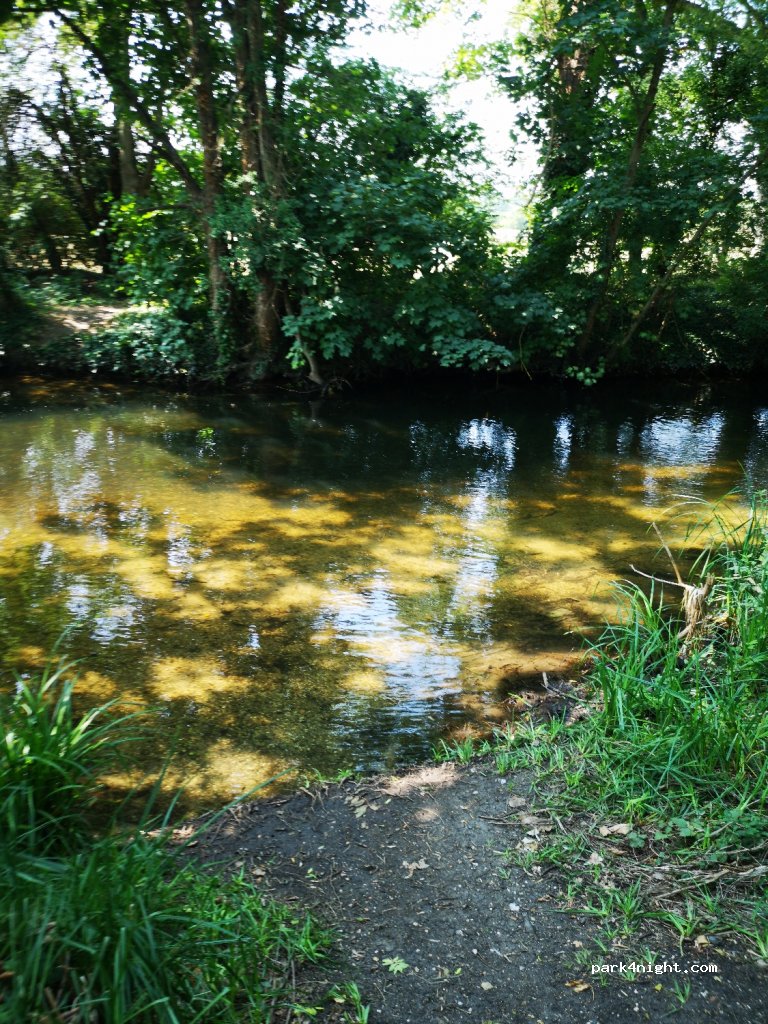 ()  - Old Mill Lane — foto