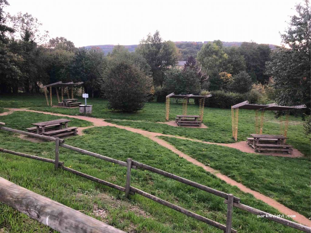 (23000) Saint-Sulpice-le-Guérétois - Aire d'Accueil du Masgerot — foto