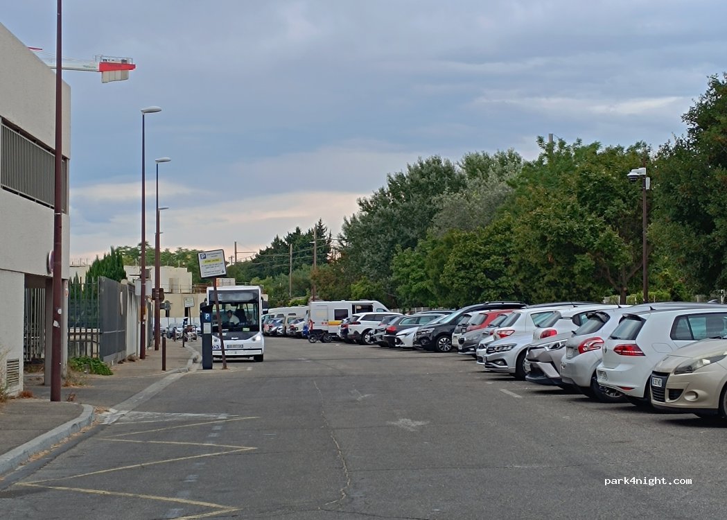 (84000) Avignon - Rue Jacques Tati — foto 4