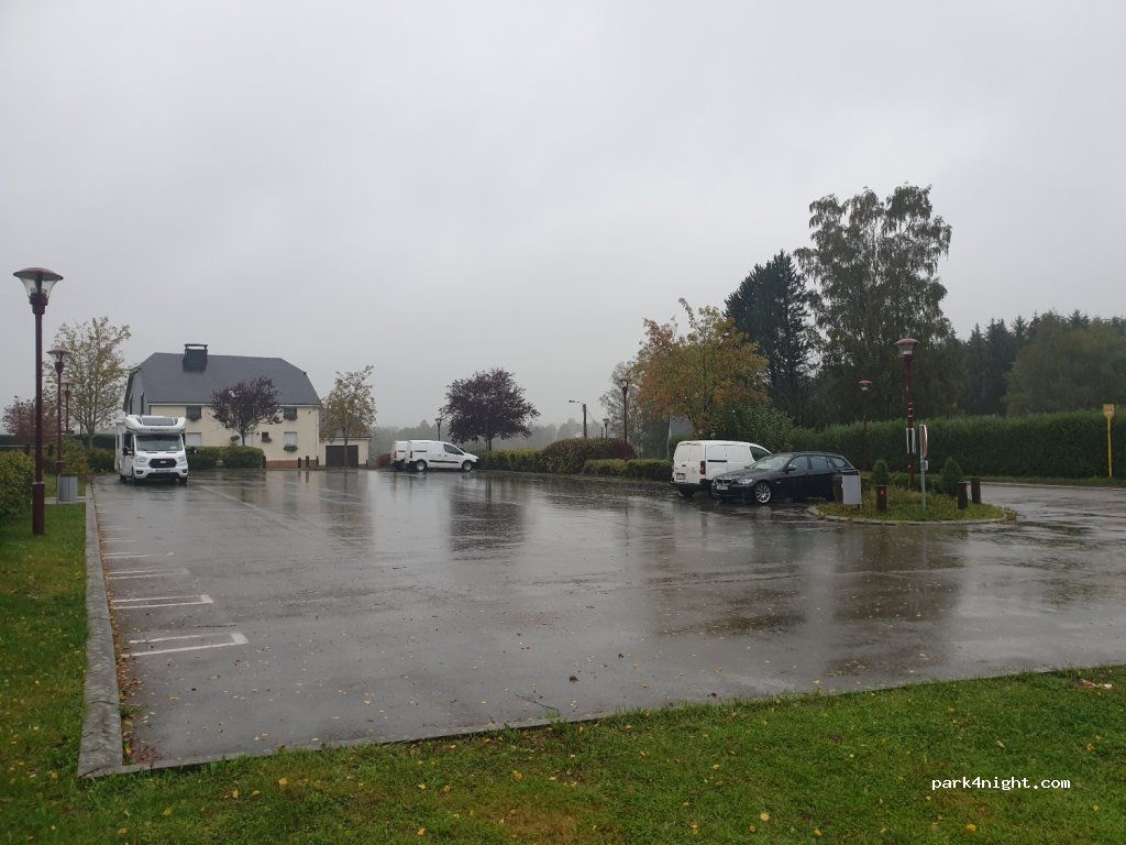(6860) Léglise - 102 Rue des Ecoliers — foto
