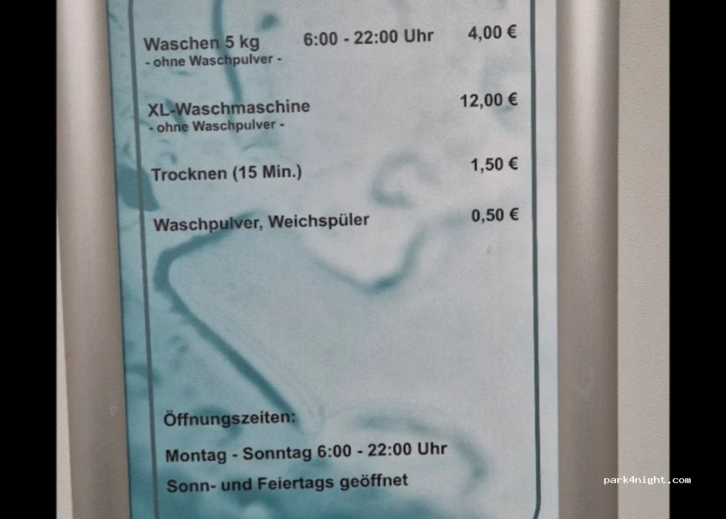 (23560) Lübeck - 29 Kronsforder Allee — foto