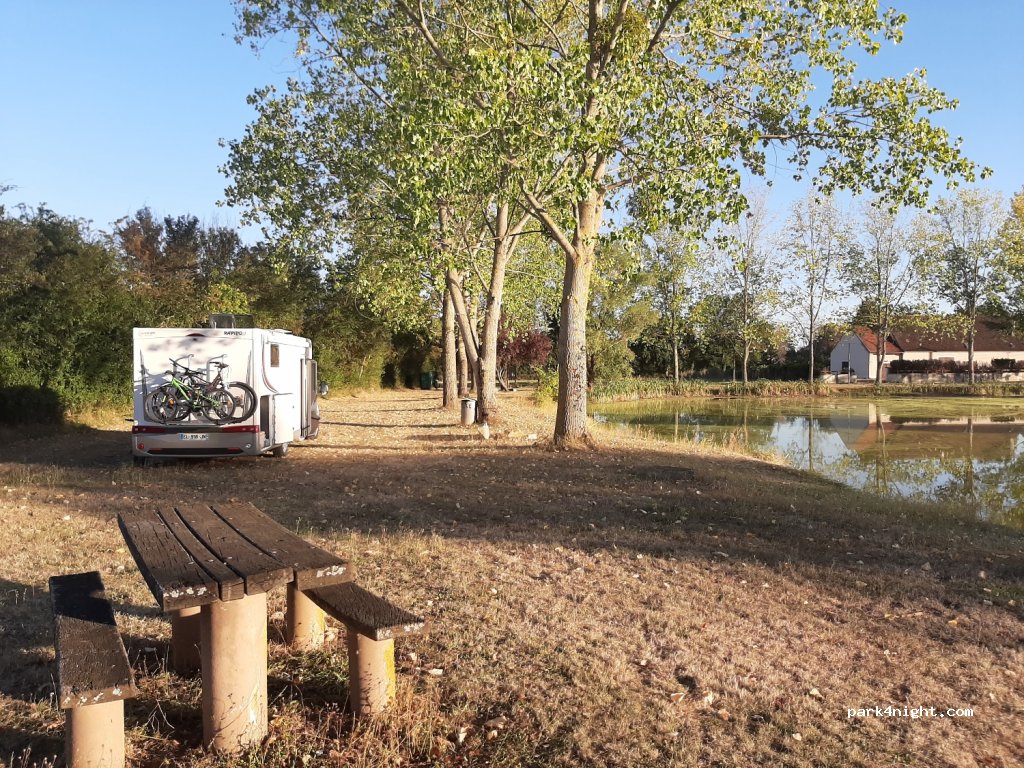 (58400) Raveau - 1290 Route de Chazué — foto