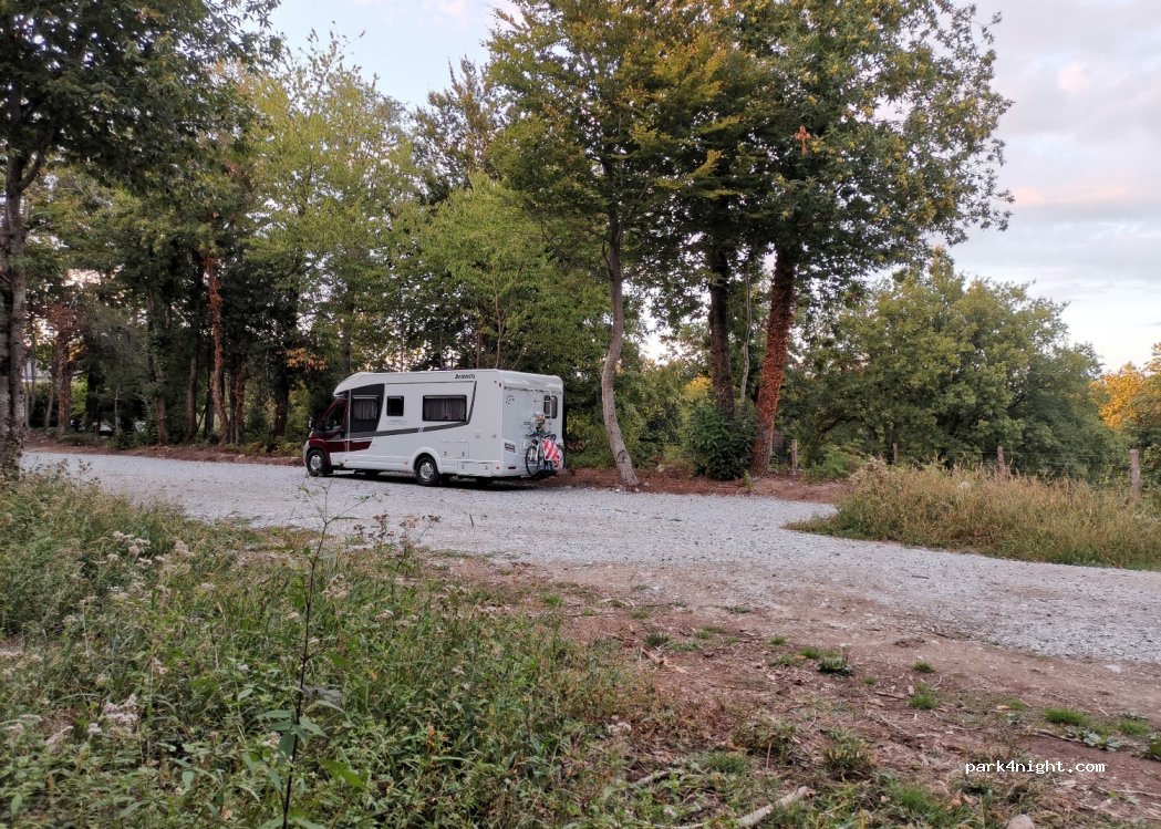 (81210) Lacrouzette - Cremeaussel — foto 2