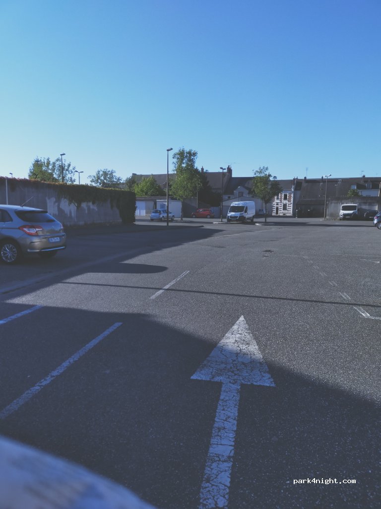 (28200) Châteaudun - 5F Rue des Vieux Fossés — foto 3