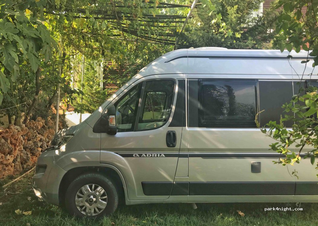 Kommagene Hotel Camping — foto