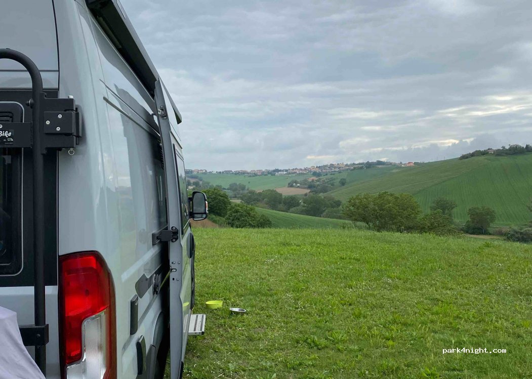 Agriturismo Casale Il Gallo Bianco — foto