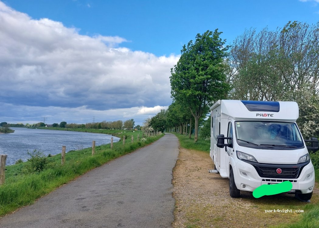 (3640) Kinrooi - Maasdijk — foto 3