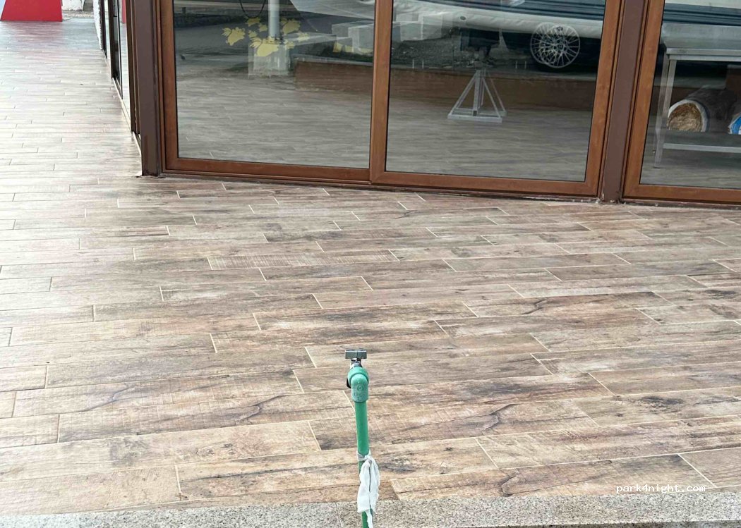 () Bečići - E-65 — foto 4