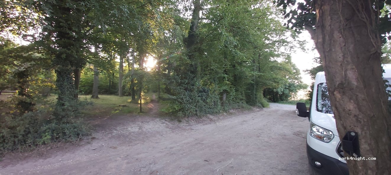 (OX49 5LQ)  - Chiltern Way — foto