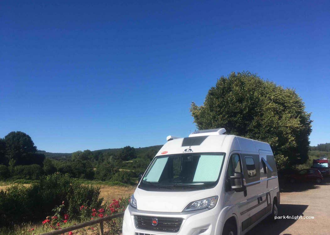 (58230) Gouloux - 13 Le Bourg — foto