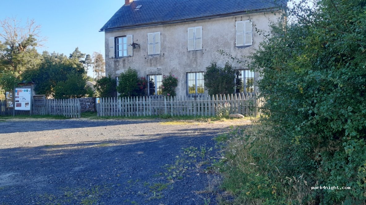 (15320) Ruynes-en-Margeride - Signaleause — foto 2