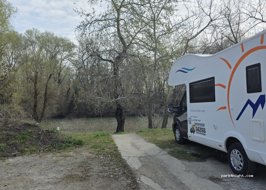 (3910) Tokaj - Mosolygó József Street — foto 5