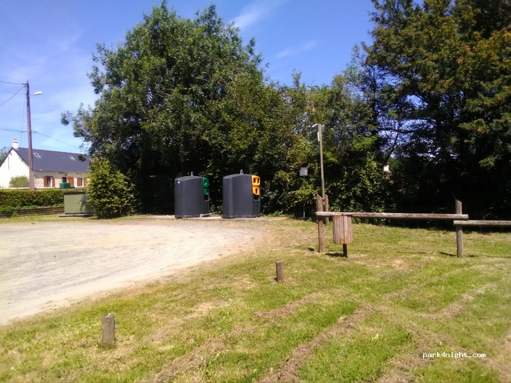 (14400) Crouay - 9 La Poste — foto 3