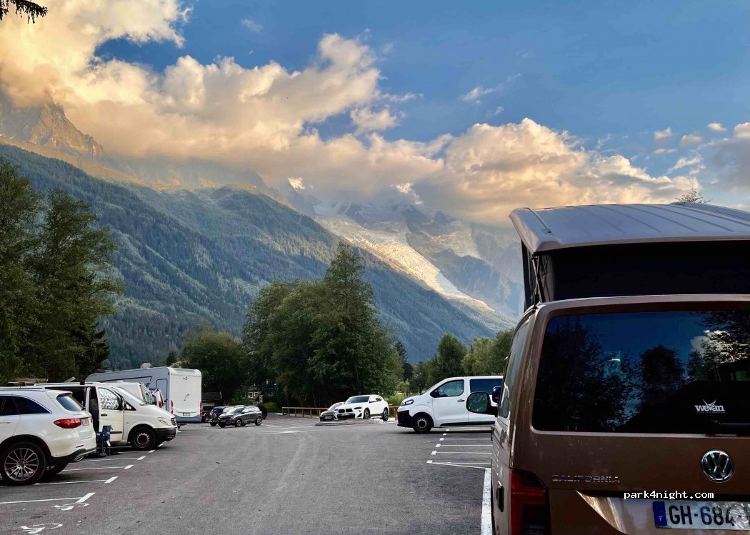 (74400) Chamonix-Mont-Blanc - 270 Route du Golf — foto 2